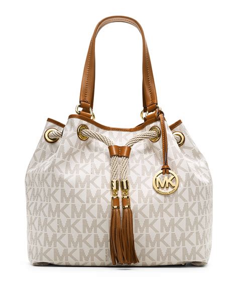 michael kors logo on purse